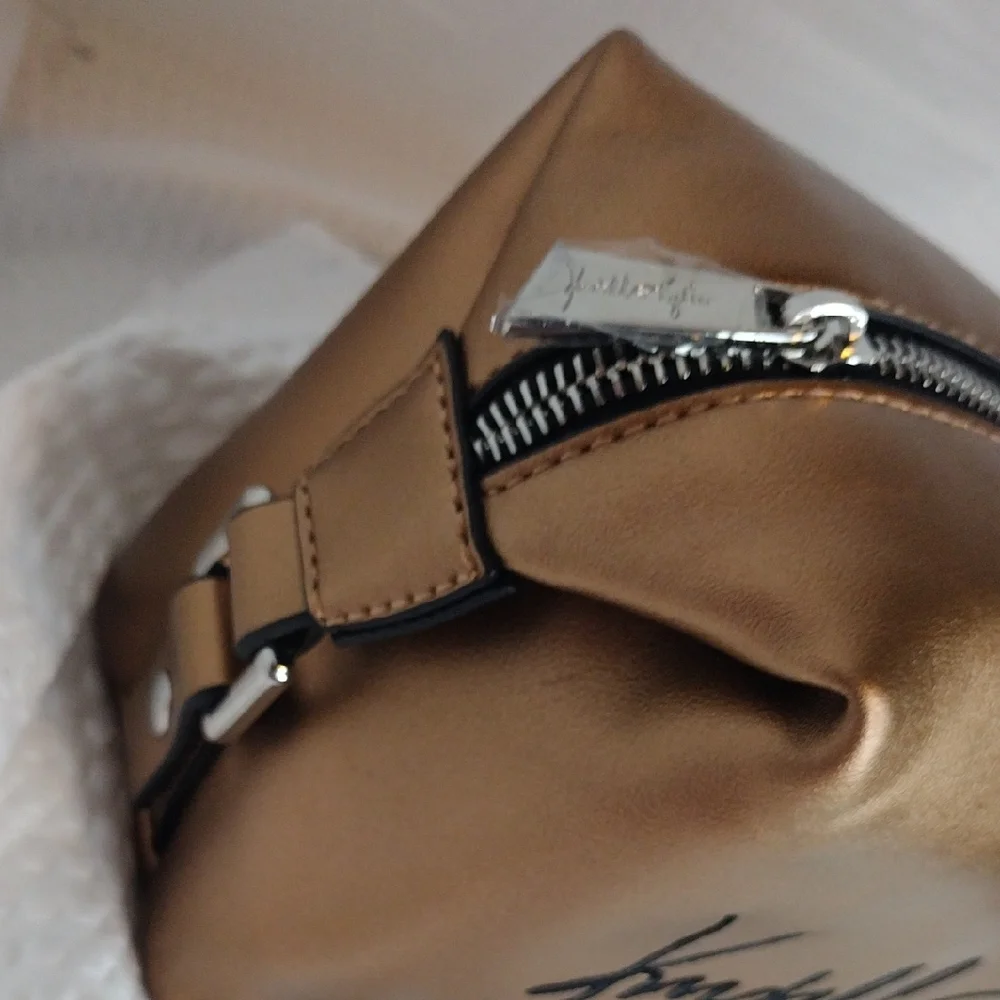 Kendall & Kylie Shiny Bronze Cosmetic Pouch
